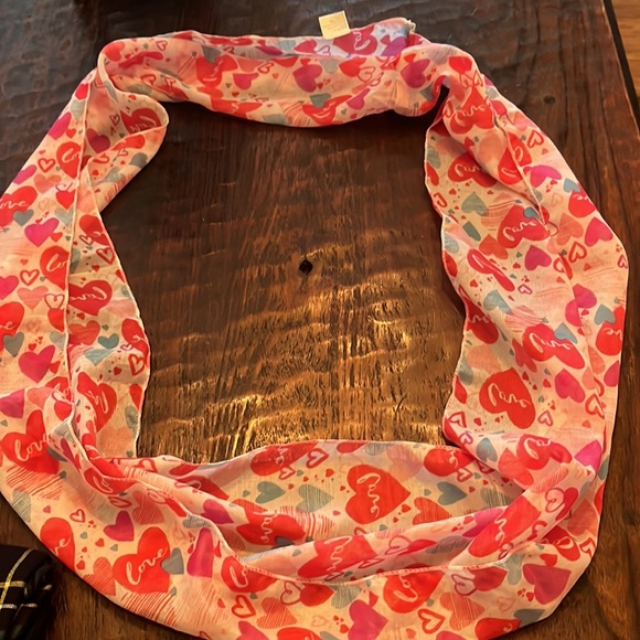 Loop scarf - Picture 3 of 3